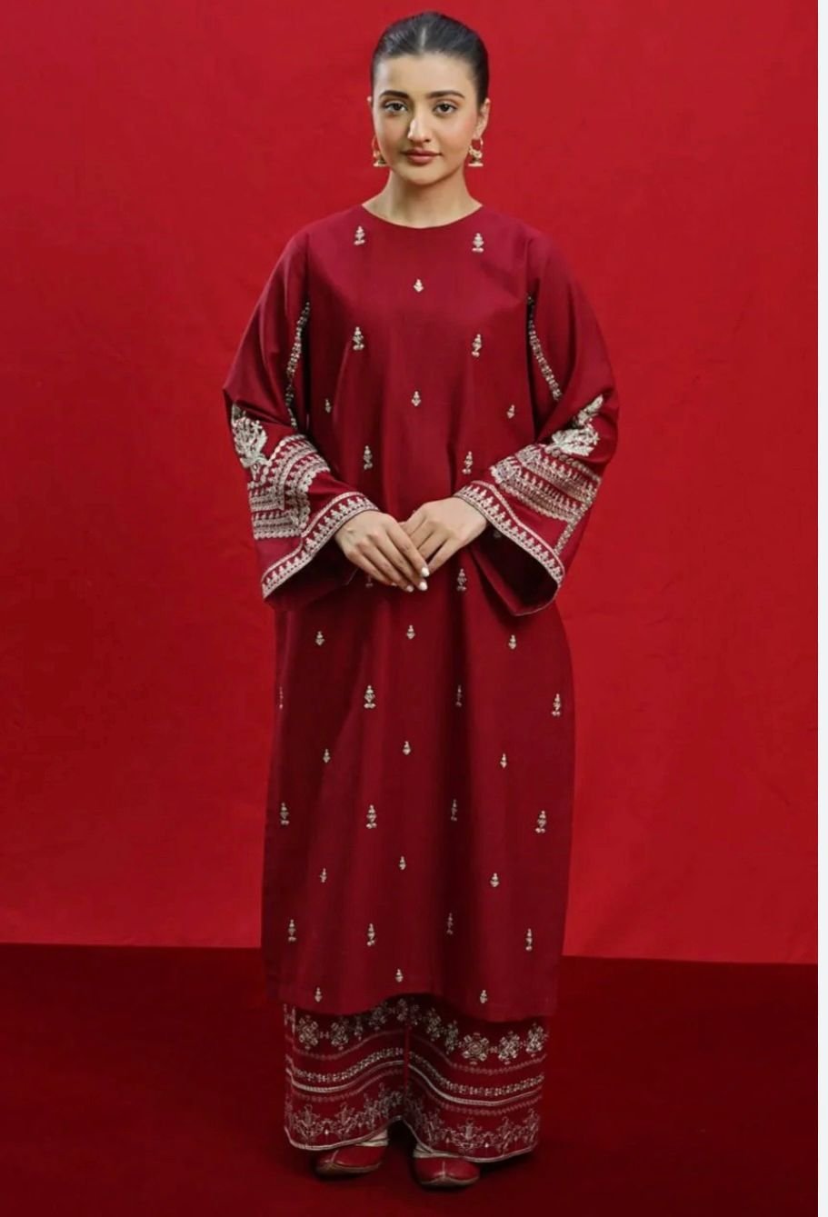 2Pc Heavy Embroidery Summer Collection ( Unstitched ) - Image 4